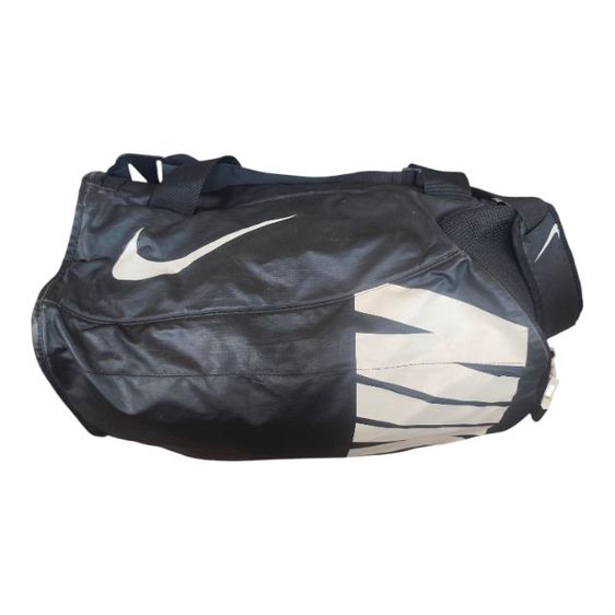  Nike กระเป๋าบอสตันเท่ๆ 18" x 6.5" รูปที่ 5