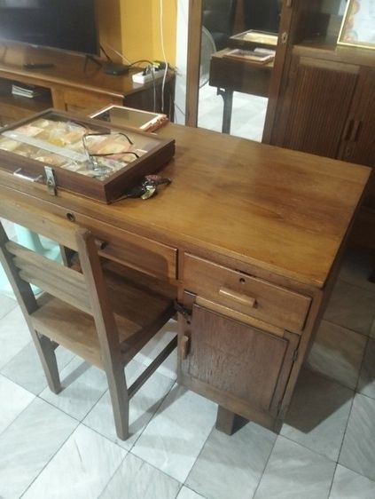 โต๊ะเก้าอี้ไม้สัก รูปที่ 3