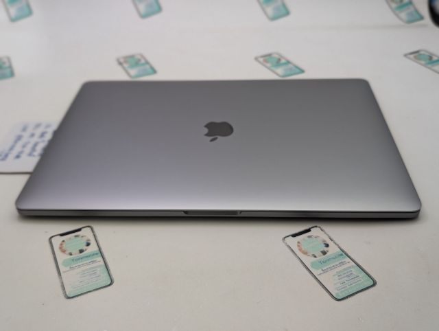 Macbook Pro 15 2018 Ram 16 Rom 512 Core i7 Keyboard Eng มีตัวเครื่องอย่างเดียว ไม่มีอุปกรณ์อื่น รอบชาร์จ 11 รอบ เพียง 9,590 บาท ครับ
 รูปที่ 8