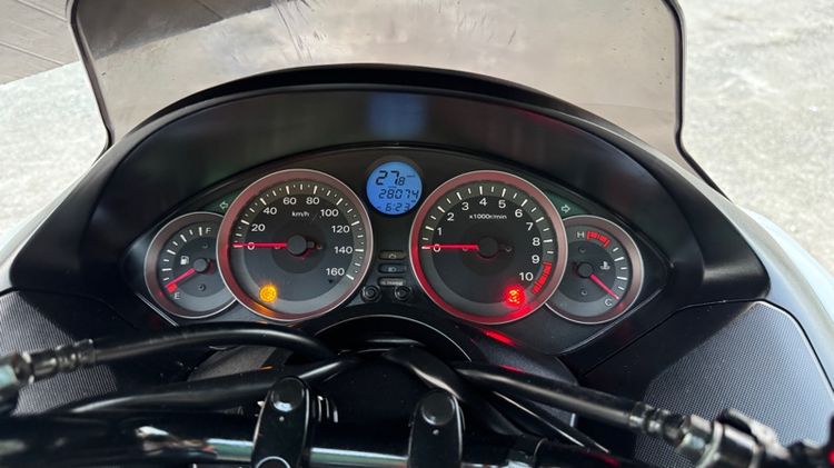 HONDA FORZA 300 ABS เครื่องดีมาก สีสวยมาก ต้องมาดูของจริง มีสถานที่ให้ทดลองขับขี่ก่อนซื้อ รูปที่ 2