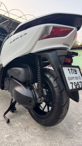 HONDA FORZA 300 ABS เครื่องดีมาก สีสวยมาก ต้องมาดูของจริง มีสถานที่ให้ทดลองขับขี่ก่อนซื้อ รูปที่ 14