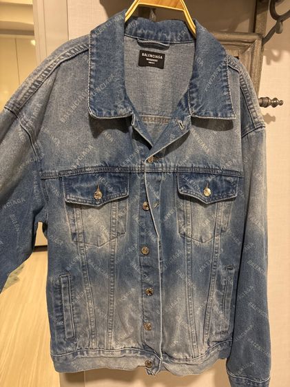 เสื้อแจ็คเก๊ตยีนส์แบรนด์