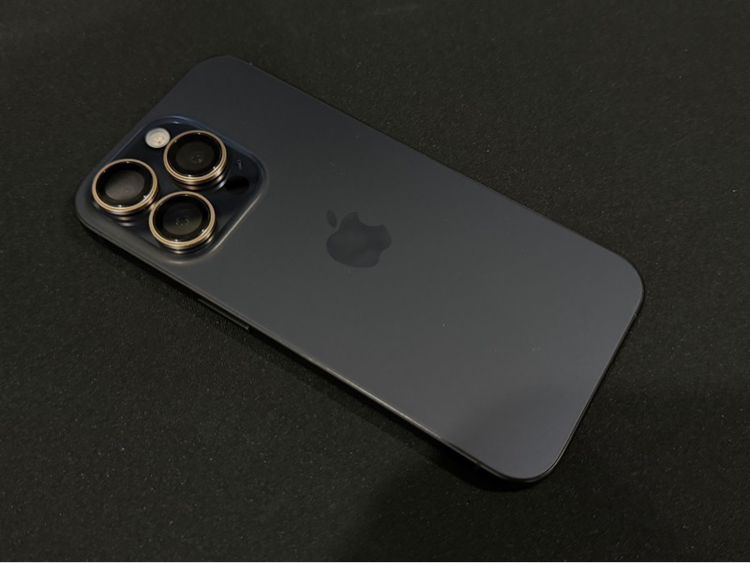 iPhone 15 Pro  รูปที่ 6