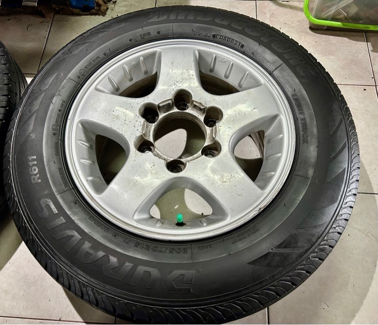 ล้อแม็กเดิมISUZU ขอบ15 พร้อมยางบริสโตน 205 70 15  รูปที่ 4