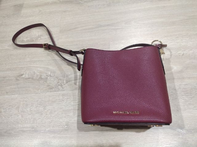 กระเป๋าmichael kors รูปที่ 4