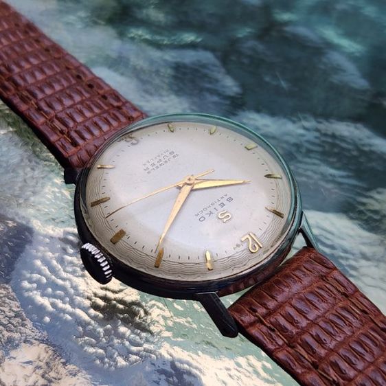 นาฬิกาวินเทจ Seiko Super Antishock 15J S-Mark หน้าปัดลายคลื่น (ยุค 1950s) รูปที่ 4