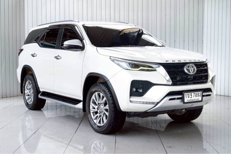 Toyota Fortuner 2020 2.4 G Utility-car ดีเซล ไม่ติดแก๊ส เกียร์อัตโนมัติ ขาว