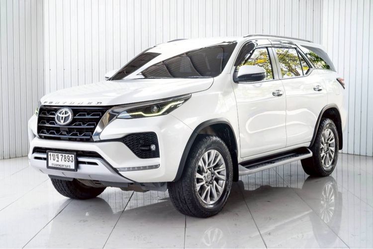 Toyota Fortuner 2020 2.4 G Utility-car ดีเซล ไม่ติดแก๊ส เกียร์อัตโนมัติ ขาว รูปที่ 3