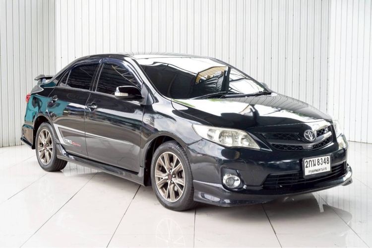 รถ Toyota Altis 1.8 TRD Sportivo สี ดำ