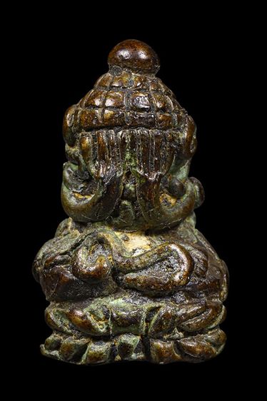 พระปิดตาวัดทอง