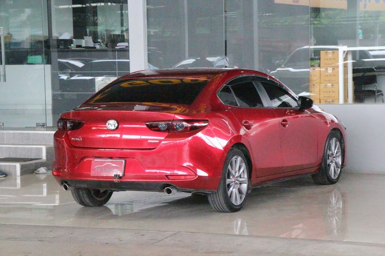 Mazda Mazda3 2020 2.0 S Sedan เบนซิน ไม่ติดแก๊ส เกียร์อัตโนมัติ แดง รูปที่ 2