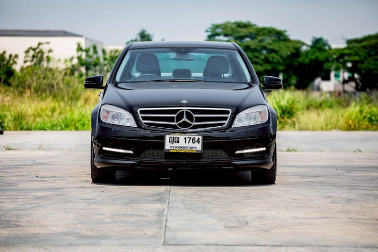Mercedes-Benz C-Class 2011 C250 CGI Sedan เบนซิน เกียร์อัตโนมัติ ดำ รูปที่ 2