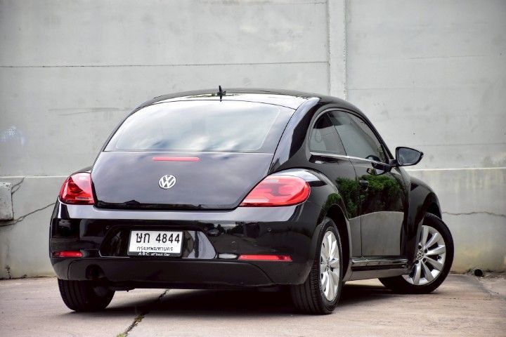 Volkswagen Beetle 2013 1.2 TSi Sedan เบนซิน ไม่ติดแก๊ส เกียร์อัตโนมัติ ดำ รูปที่ 3