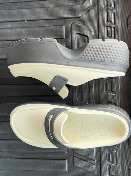 CROCS รองเท้าลำลองผู้ใหญ่ STOMP LOAFER CLOG รุ่น 2099371HR - LINEN BLACK รูปที่ 4