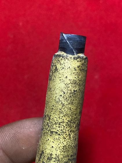 ตะกรุดมหาระงับพอกผงลงรักปิดทองเก่า ๗นิ้ว รูปที่ 6