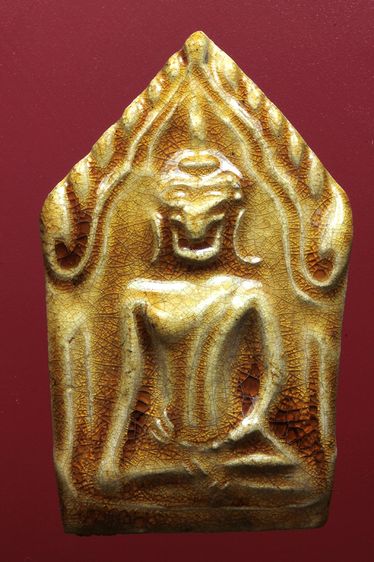 พระกรุขุนแผนเคลือบสวยๆค่ะเก่าค่ะ