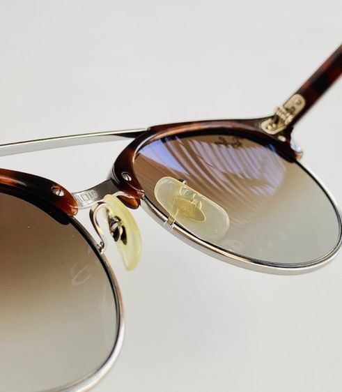 
แว่น RAY BAN
 รูปที่ 11