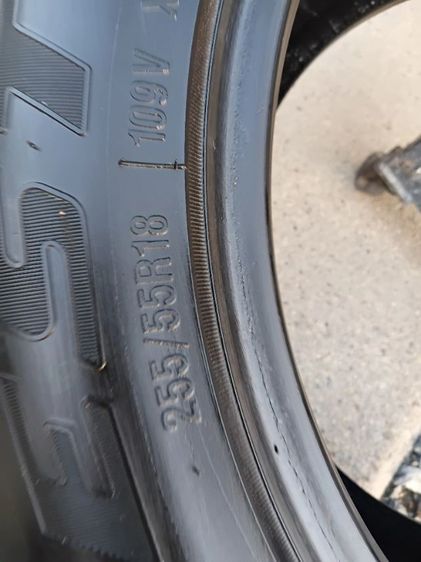 ยางชุด ดีสโตน 255-55-18 ปี2124 สภาพสวย รูปที่ 6