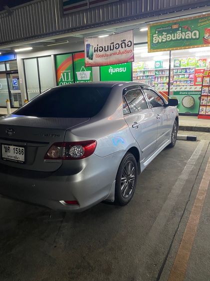 Toyota Altis 2011 1.6 G Sedan เบนซิน ไม่ติดแก๊ส เกียร์อัตโนมัติ บรอนซ์เงิน รูปที่ 3