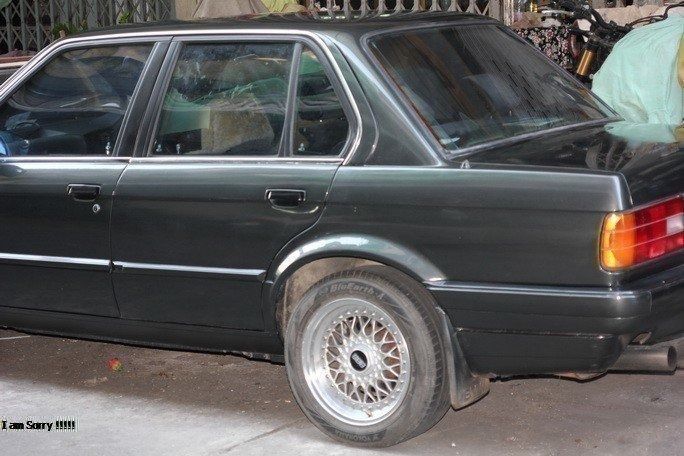 BMW Series 3 1992 318i Sedan เบนซิน ไม่ติดแก๊ส เกียร์อัตโนมัติ ดำ รูปที่ 3