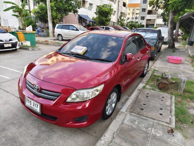 รถ Toyota Corolla 1.6 สี แดง