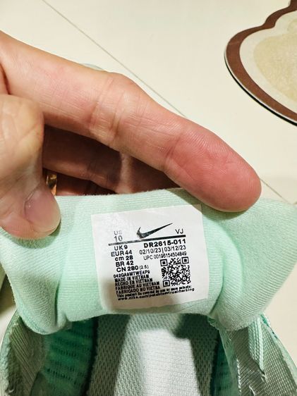 รองเท้าแบรนด์เนมของแท้ สภาพดี รูปที่ 17