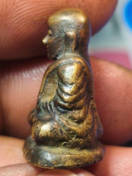 หลวงพ่อเงินพิมพ์นิยม รูปที่ 4