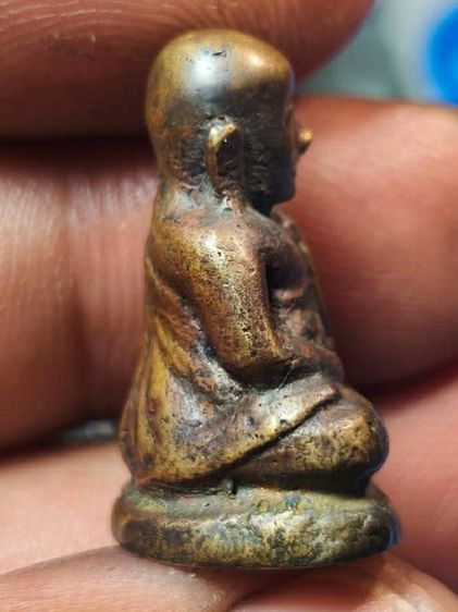 หลวงพ่อเงินพิมพ์นิยม รูปที่ 3