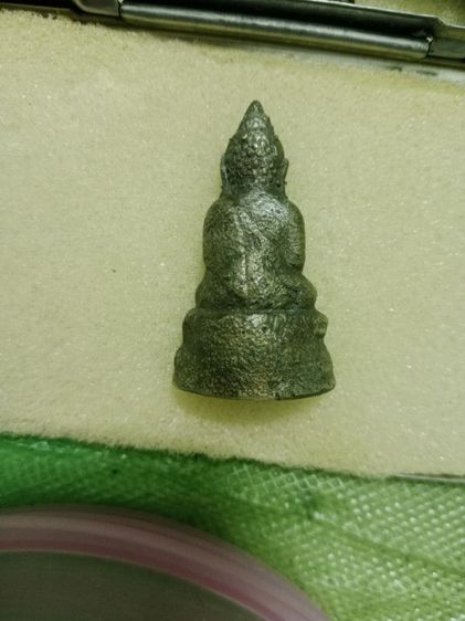 พระหล่อโบราณ รูปที่ 9