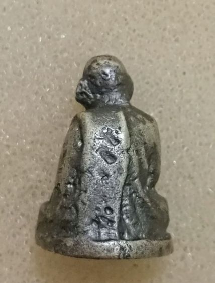 พระหล่อโบราณ รูปที่ 2