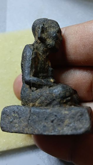 หลวงปู่ทวดเนื้อไม้ เก่า ตามภาพ รูปที่ 2