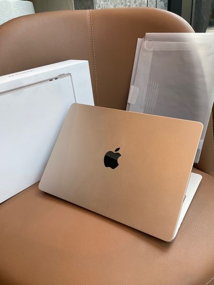 MacBook Air m2 13 นิ้ว มีประกันเหลือ 
