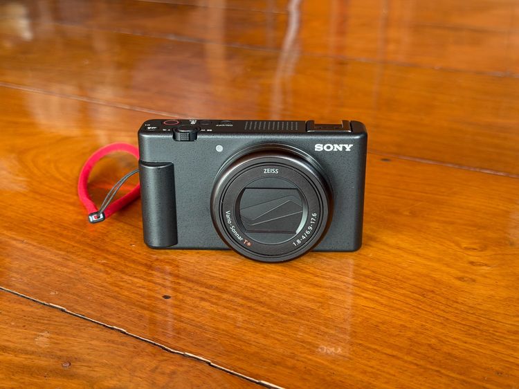 กล้องคอมแพค กันน้ำ Sony ZV1 M2 + Ulanzi SL01