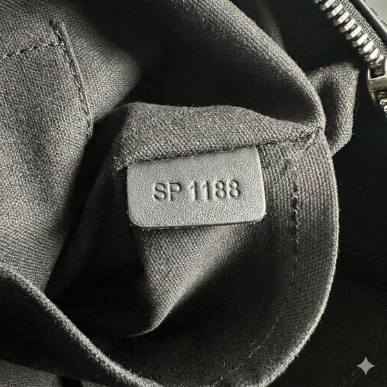 Louis Vuitton Porte-Documents Voyage PM (Damier Graphite Canvas)  รูปที่ 8