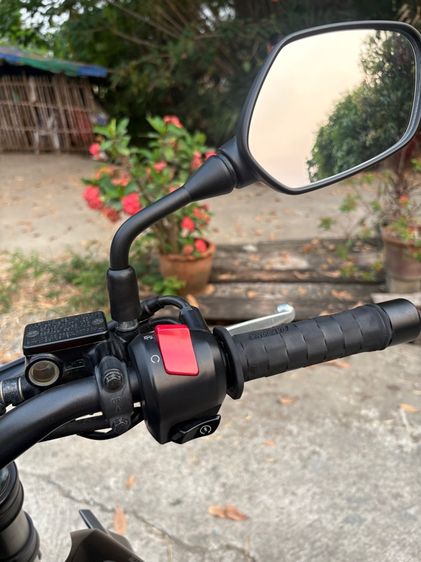 CB300r รูปที่ 8