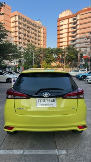 Toyota Yaris 2017 1.2 G Sedan เบนซิน ไม่ติดแก๊ส เกียร์อัตโนมัติ เขียว รูปที่ 2