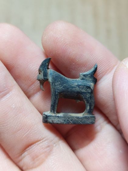 เครื่องรางแพะเขาควายหลวงพ่ออ่ำ