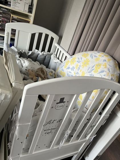 ขายเปลไฟฟ้า ไกวเอง แค่ 11,000 บาท ยี่ห้อ Prince and Princess รุ่น sleep and play auto swing ในห้างขาย 17,900 รูปที่ 3