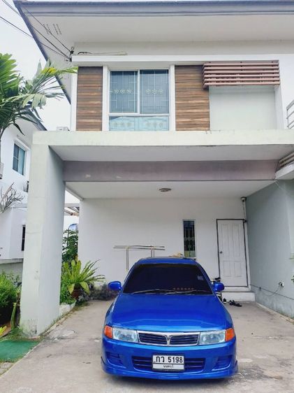 รถ Mitsubishi Lancer 1.8 SEi สี น้ำเงิน