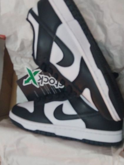 ขายรองเท้า NIKE DUNK LOW รุ่นสีขาวดำ Panda รูปที่ 3