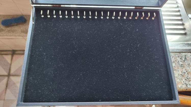 ตู้กระจกโชว์สินค้ามือสอง รูปที่ 3