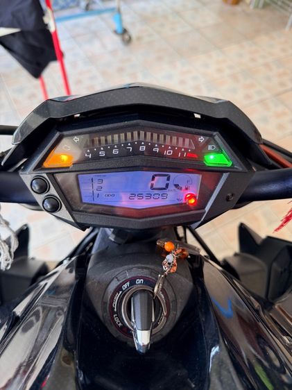Kawasaki Z1000 รูปที่ 6