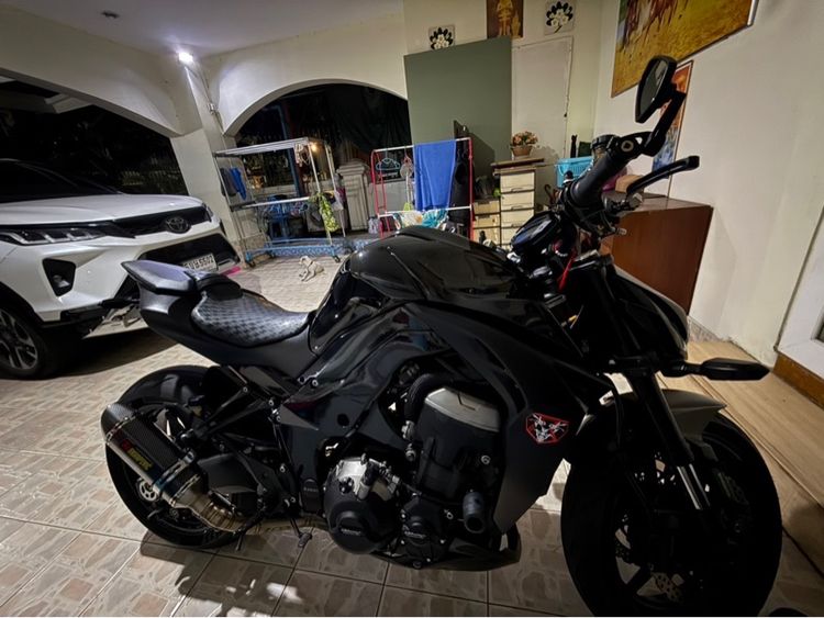 Kawasaki Z1000 รูปที่ 3