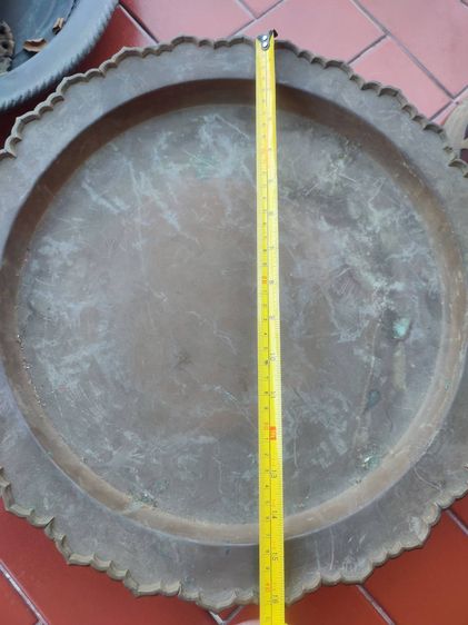 ขายเหมา 5 ใบ พานโตบ ถาดพาน งานทองเหลืองงานเก่าโบราณ   มีอายุ  รูปที่ 3