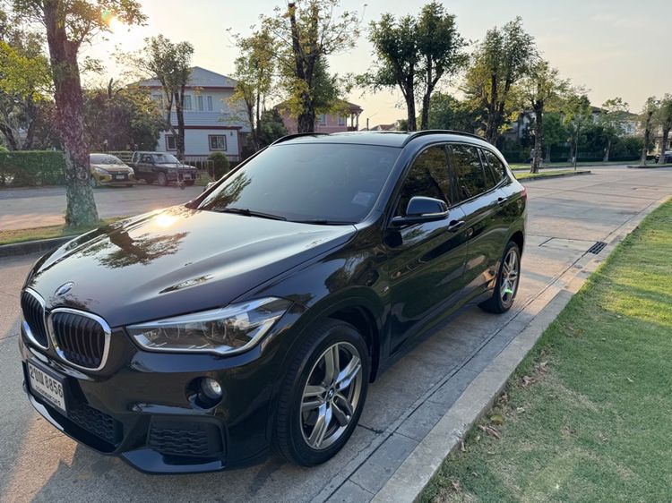 BMW X1 2019 2.0 sDrive20d M Sport Utility-car ดีเซล ไม่ติดแก๊ส เกียร์อัตโนมัติ ดำ รูปที่ 2