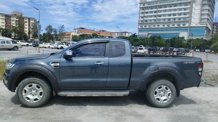 Ford Ranger 2016 2.2 Hi-Rider XLT Pickup ดีเซล ไม่ติดแก๊ส เกียร์ธรรมดา เทา รูปที่ 4
