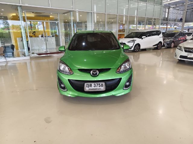 Mazda Mazda 2 2011 1.5 Spirit Sports Sedan เบนซิน ไม่ติดแก๊ส เกียร์อัตโนมัติ เขียว รูปที่ 3