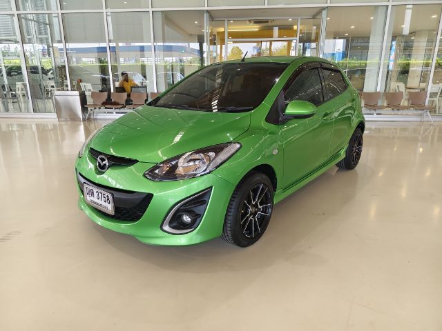 รถ Mazda Mazda 2 1.5 Spirit Sports สี เขียว