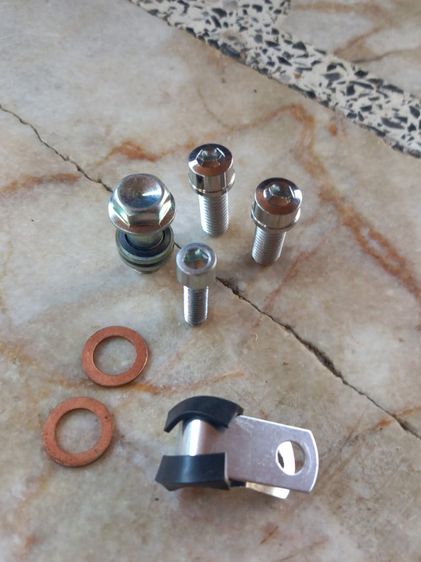 น่าจะสายน้ำมันเบรค รูปที่ 10