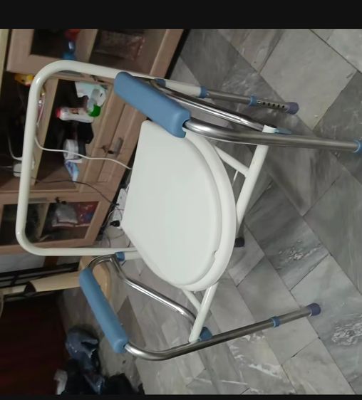 เก้าอาบน้ำ ส้วมผู้สูงอายุ(ซื้อมาไม่เคยใช้ ฝุ่นเกาะจ้า) รูปที่ 2